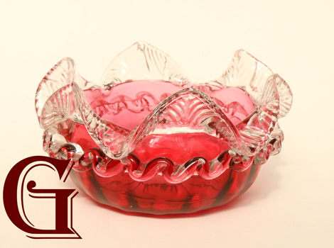 Cranberry glass bowl with citrine crystal frills