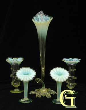 Vaseline Glass Jack in the Pulpit Vase