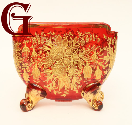 CRANBERRY GLASS VASE MOSER